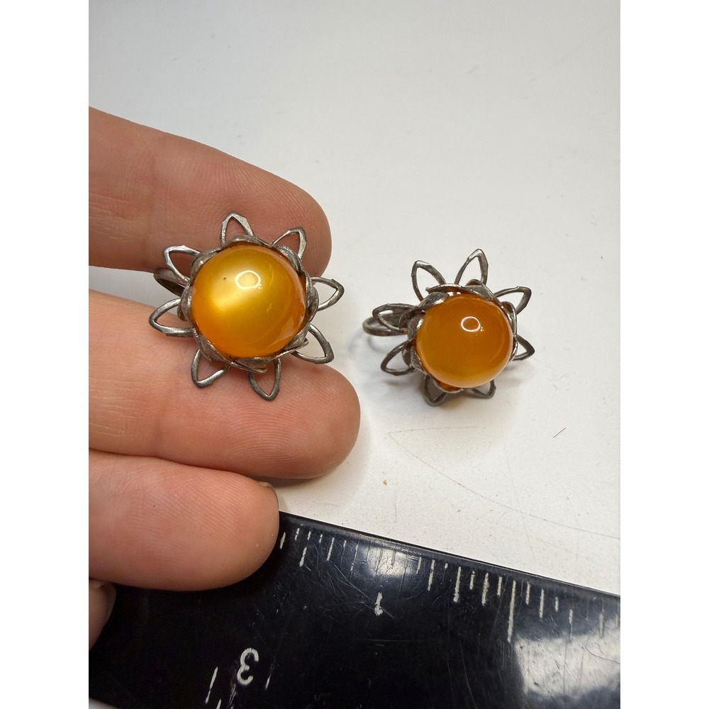 Vintage Silver Tone Amber Cabochon Sunburst Clip On Earrings Floral Wire Design